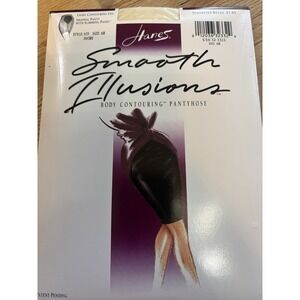 Hanes Smooth Illusions, Contouring Leg  Slimming Panel Style 635 Size‎ AB Ivory